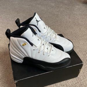 BNWB Air Jordan 12 Retro (PS) 'Taxi' Sz. 1.5y
